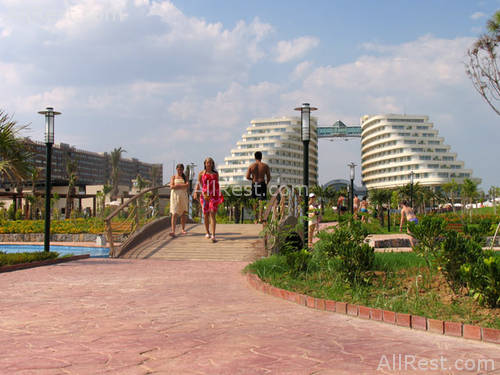 Miracle De Luxe Resort 5